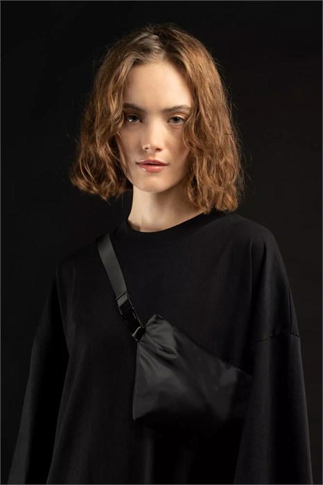 Поясная сумка W1, черная 15342.30