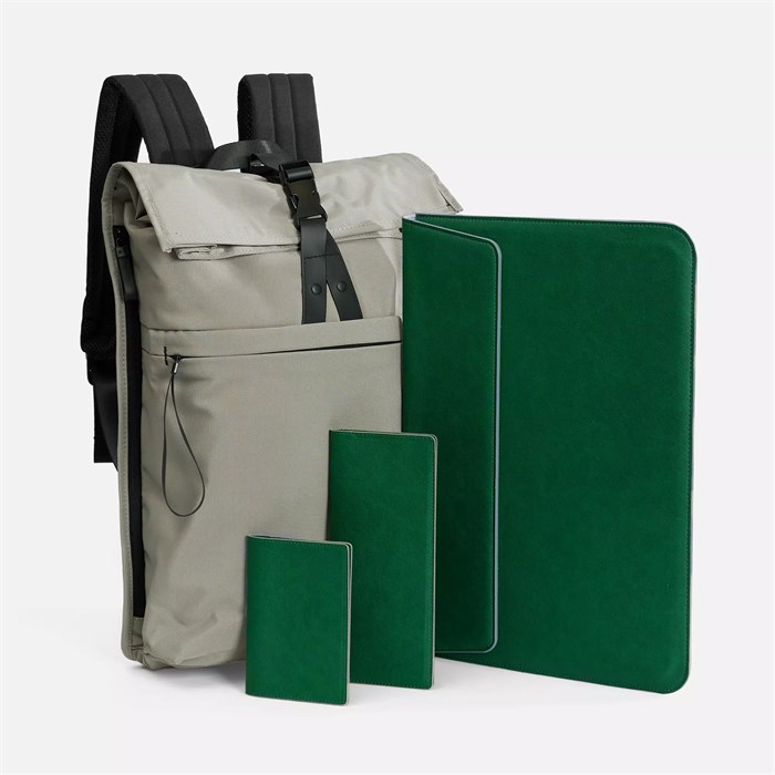 Набор Petrus Travel, зеленый 21071.90