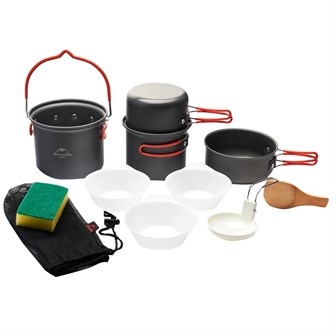 {{photo.Alt || photo.Description || 'Набор посуды для кемпинга Kampi'}}