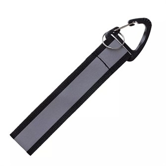 {{photo.Alt || photo.Description || 'Светоотражающий брелок Flashline, серый с черным'}}