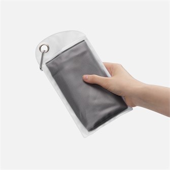 {{photo.Alt || photo.Description || 'Охлаждающее полотенце Baffin, серое'}}