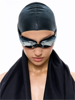 {{photo.Alt || photo.Description || 'Шапочка для плавания Aquasana, черная'}}