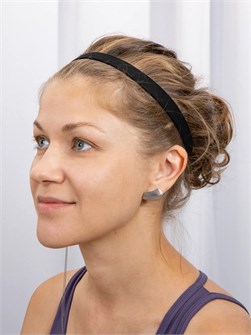 {{photo.Alt || photo.Description || 'Повязка-резинка на голову Headway, черная'}}