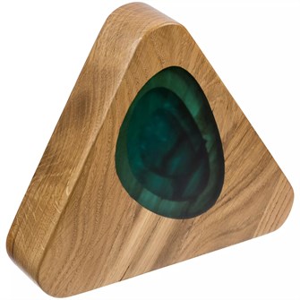 {{photo.Alt || photo.Description || 'Стела «Глубина», треугольная'}}