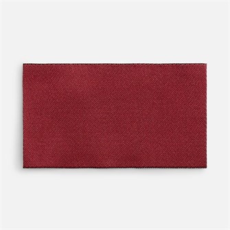 {{photo.Alt || photo.Description || 'Лейбл тканевый Epsilon, M, бордовый'}}