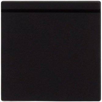 {{photo.Alt || photo.Description || 'Лейбл из ПВХ Kare, черный'}}