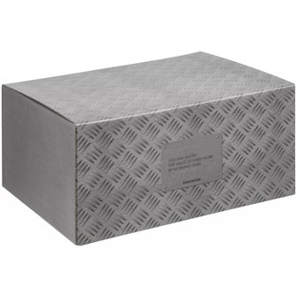 {{photo.Alt || photo.Description || 'Коробка Hard Work'}}