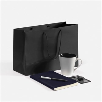 {{photo.Alt || photo.Description || 'Набор Flat White, черный'}}