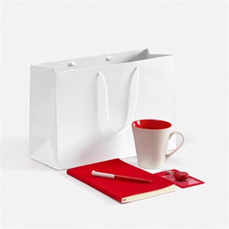 {{photo.Alt || photo.Description || 'Набор Flat White, красный'}}