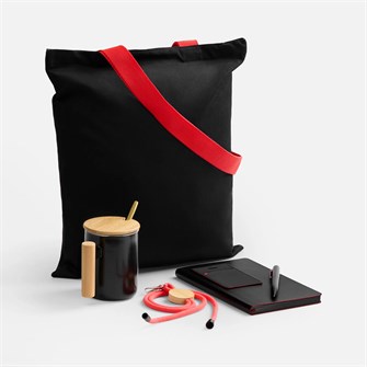 {{photo.Alt || photo.Description || 'Набор Trait Office, черный с красным'}}