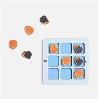 {{photo.Alt || photo.Description || 'Игра крестики-нолики «Criss Cross. Праздничный стол»'}}