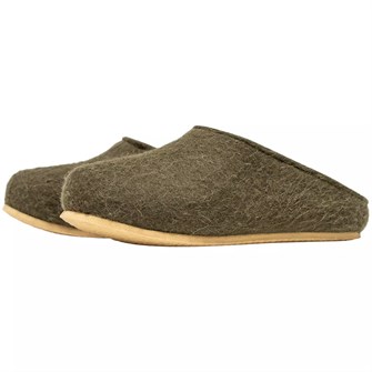 {{photo.Alt || photo.Description || 'Домашние валенки Step, зеленые (олива)'}}