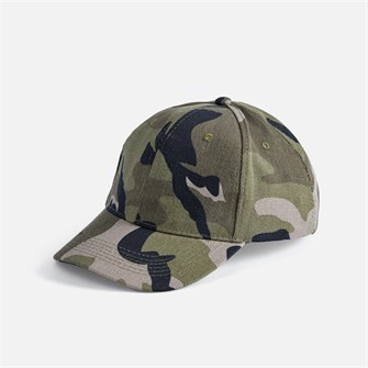 {{photo.Alt || photo.Description || 'Бейсболка Buffalo, зеленый камуфляж'}}