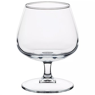 {{photo.Alt || photo.Description || 'Бокал Charente'}}