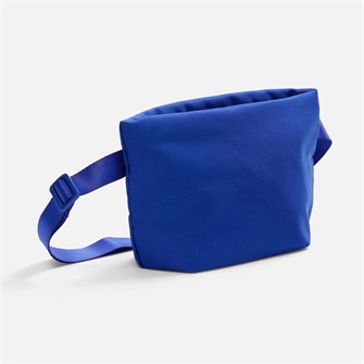 {{photo.Alt || photo.Description || 'Поясная сумка W2, синяя'}}