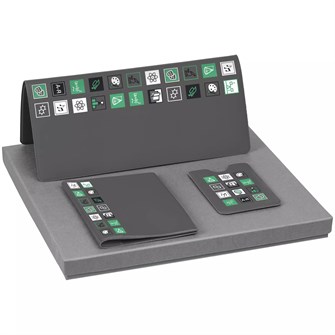 {{photo.Alt || photo.Description || 'Набор личных аксессуаров Industry, наука и искусство'}}