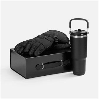 {{photo.Alt || photo.Description || 'Набор Big Boss с перчатками'}}