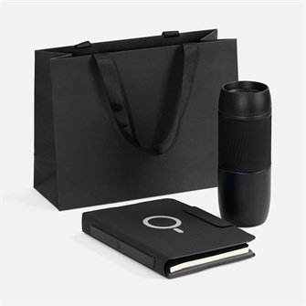 {{photo.Alt || photo.Description || 'Набор Oiro Pack, черный'}}