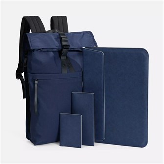 {{photo.Alt || photo.Description || 'Набор Petrus Travel, синий'}}