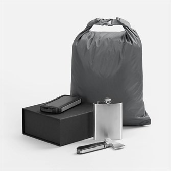 {{photo.Alt || photo.Description || 'Набор Pragmateam'}}