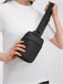 Спортивная кросс-боди сумка UrbanHike, черная 18722.30